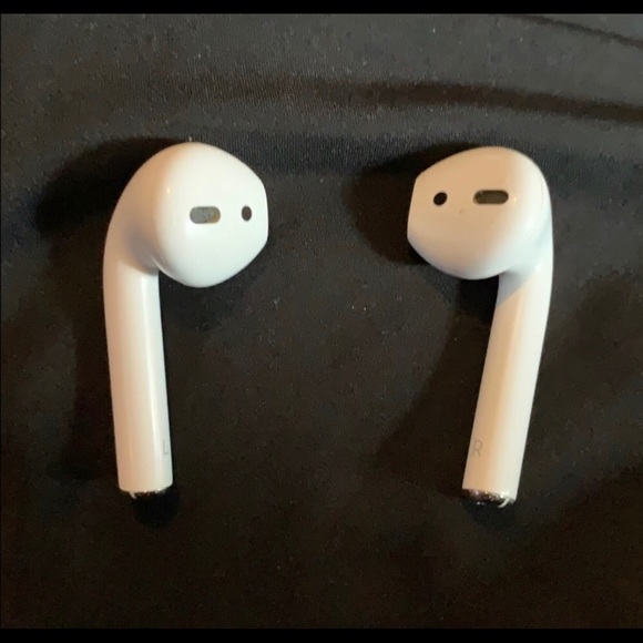 First Gen AirPods - Picture 2 of 2
